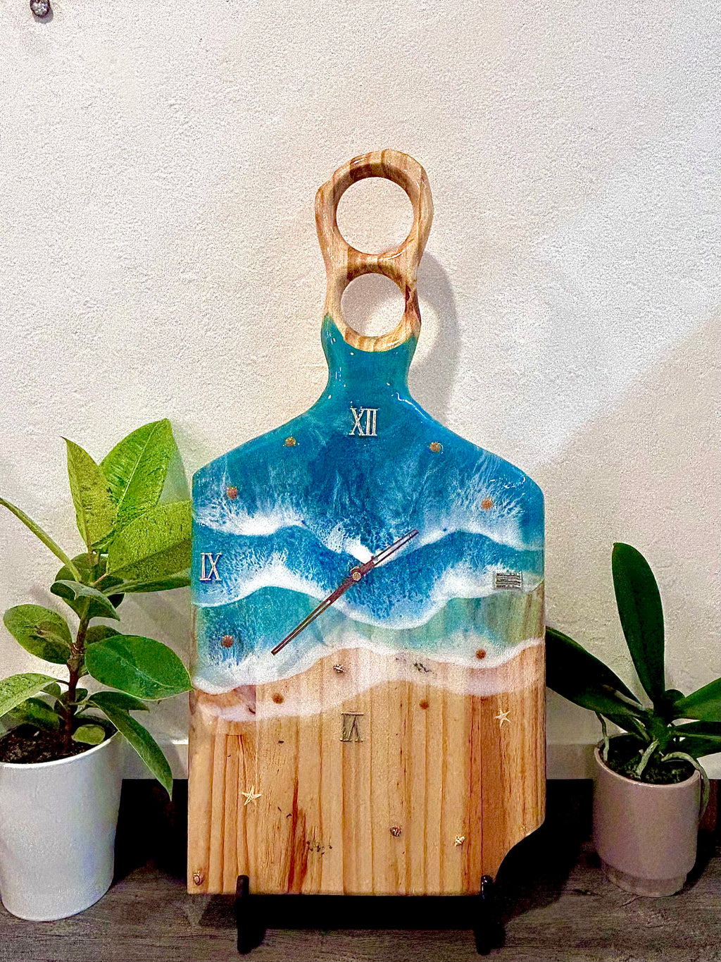 Ocean Wave Resin Wall Clock – 23” Charcuterie Board Style • Handmade Beach Art Clock • Coastal Resin Decor