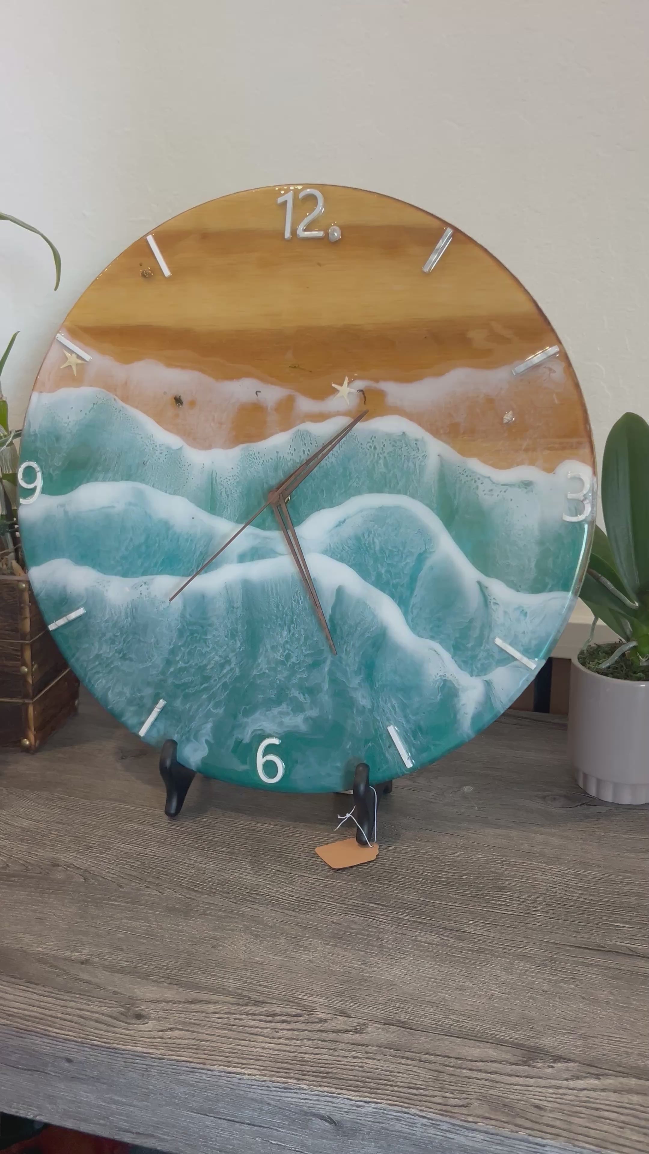 18” Ocean Wave Resin Wall Clock – Handmade Beach Art Decor, Blue & Sand Epoxy Clock with Seashells, Coastal Home Wall Decor
